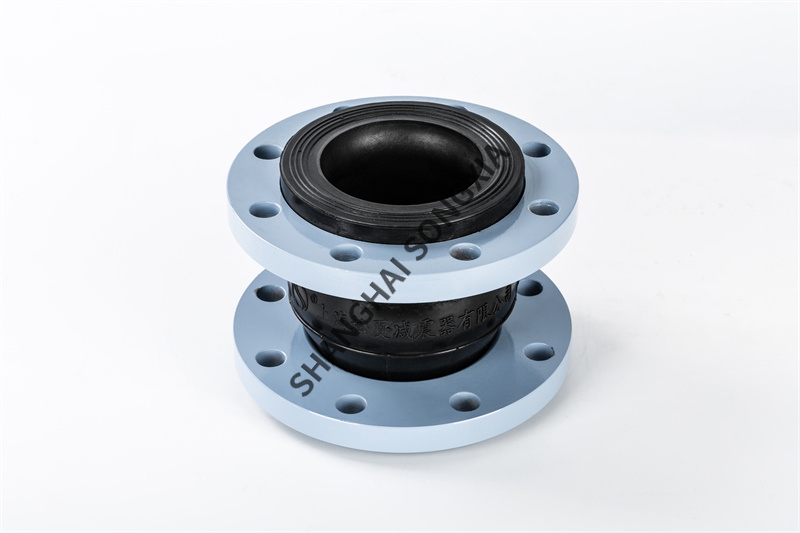 DN100多級水泵橡膠接頭的特點體現(xiàn)在哪里?